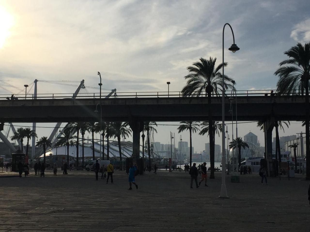 Vacanza Al Ponte Reale Genua Exteriör bild