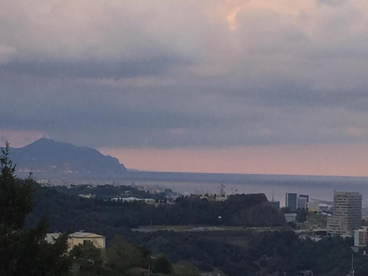 Vacanza Al Ponte Reale Genua Exteriör bild
